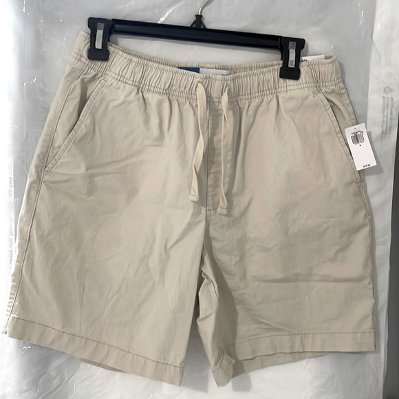 Old Navy Other - NEW W/ TAG Old Navy brand Beige/Khaki shorts boys youth size 6-10 (S) w/ pockets